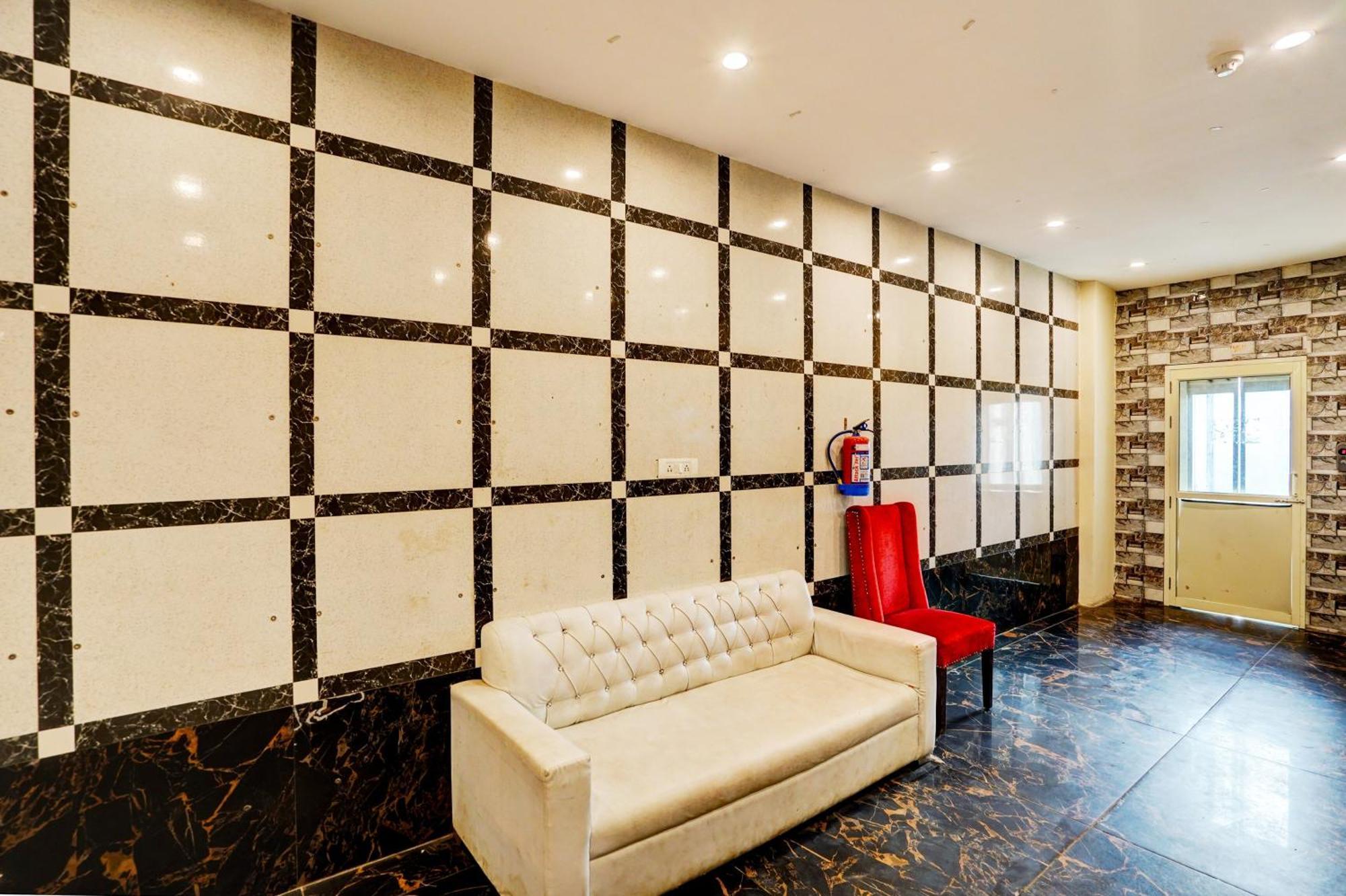 Hotel O Blue Vibes Meerut Exterior photo